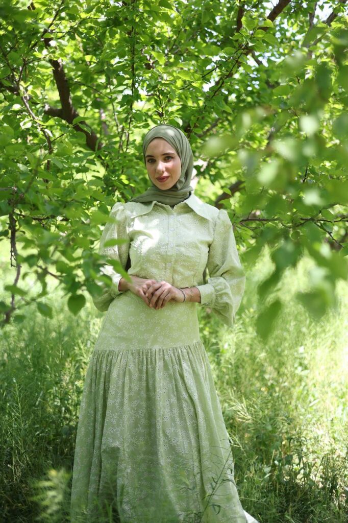 Areej Floral Set in Sage Green