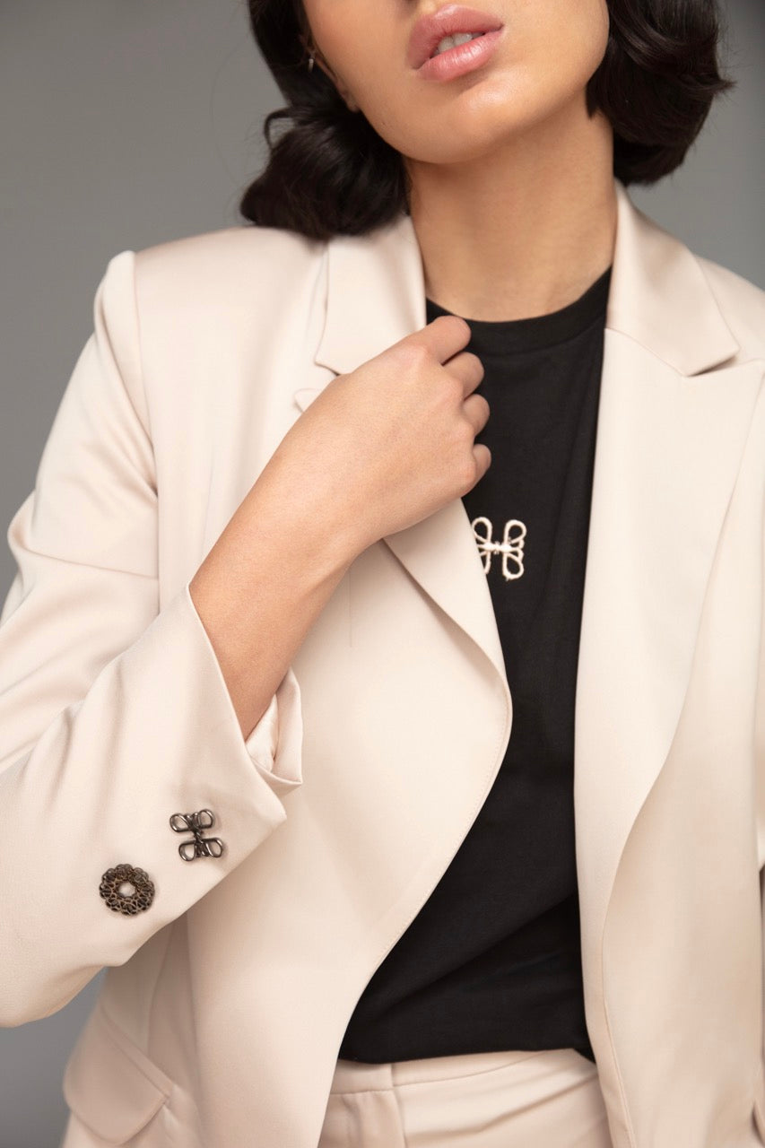 H logo t-shirt in black - Image 2