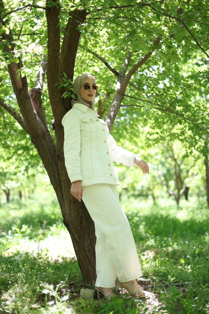 Alma Denim Jeans in Soft White