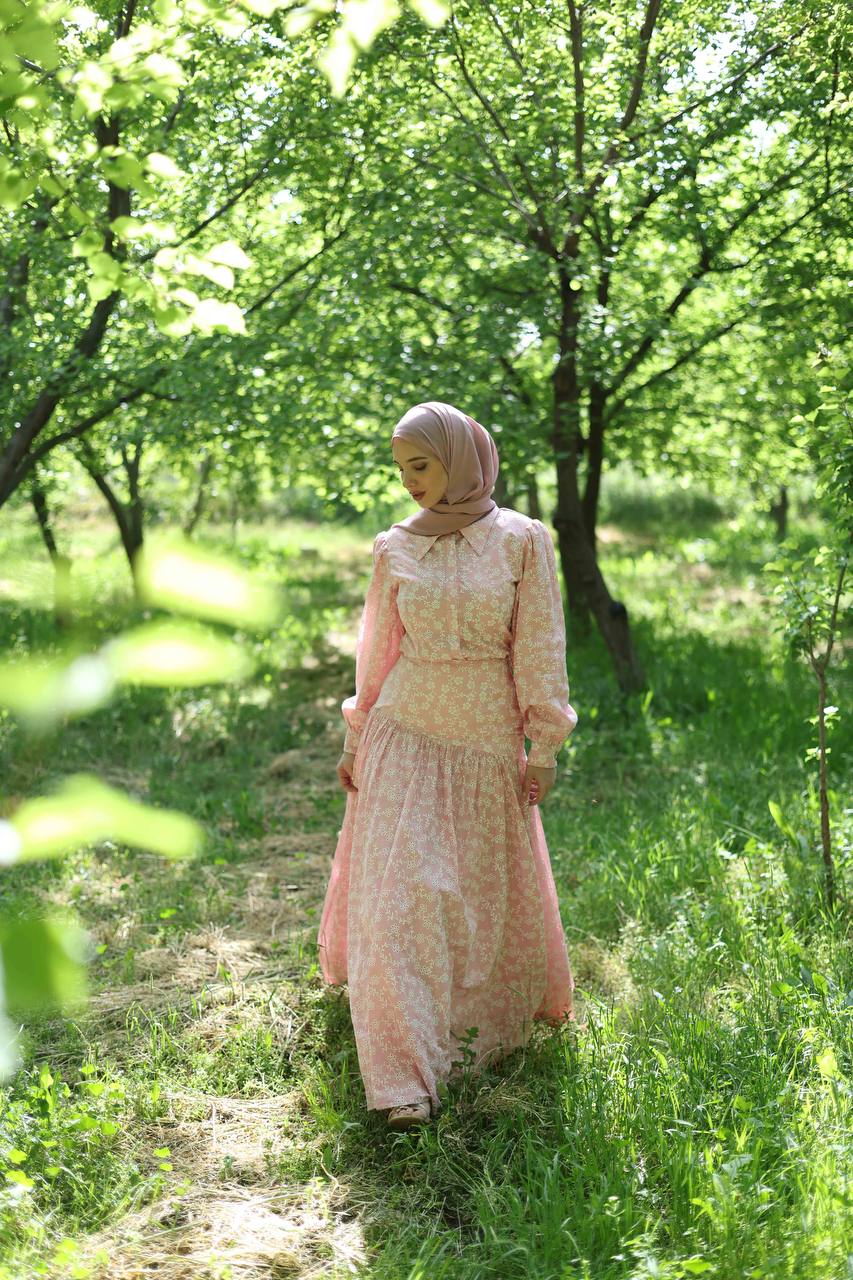 Areej Floral Set in Blush Petal - Image 5