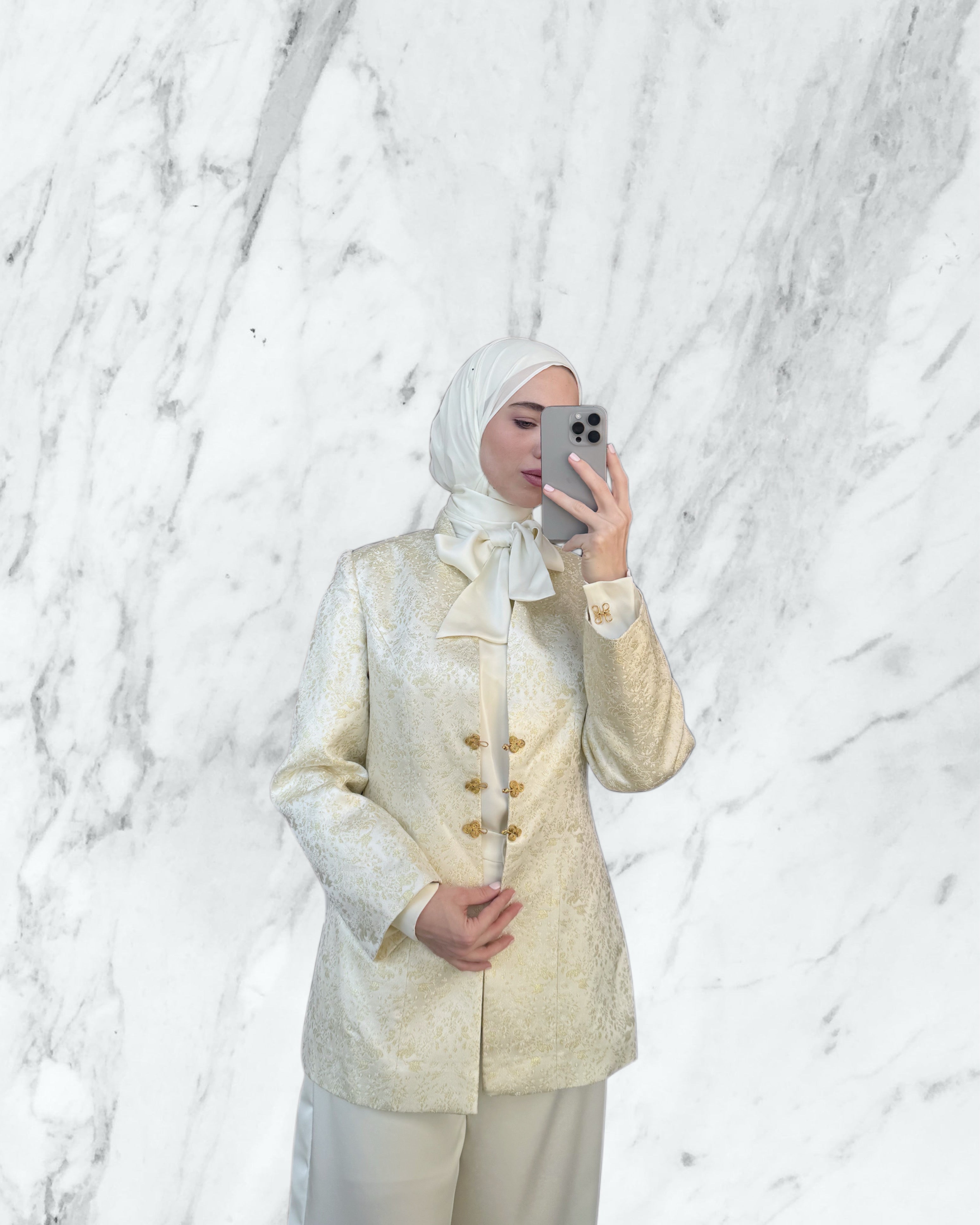 Masa Blazer in Love Birds Brocade - Image 2