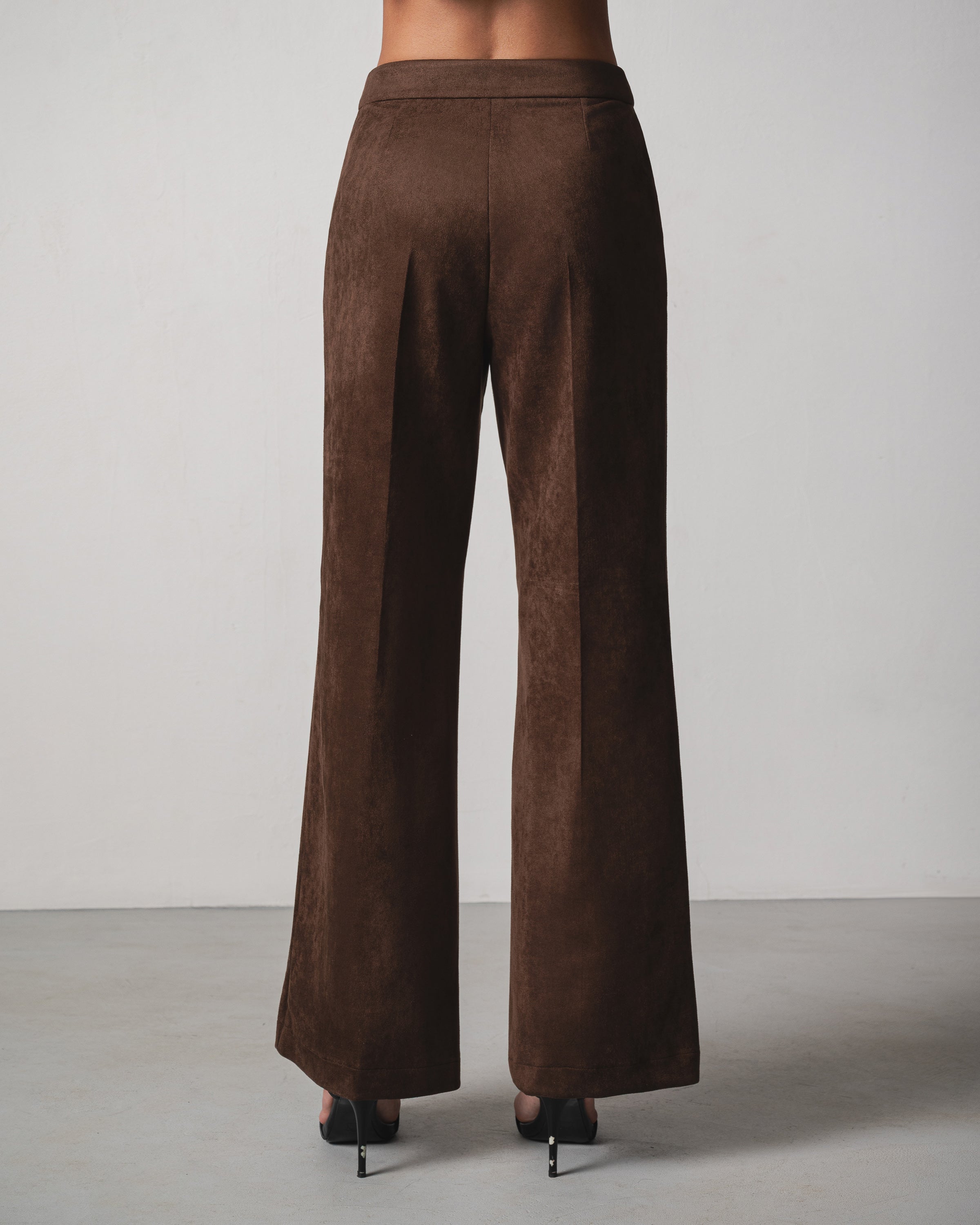 Laila Suede Set in Chocolate Brown - Image 5
