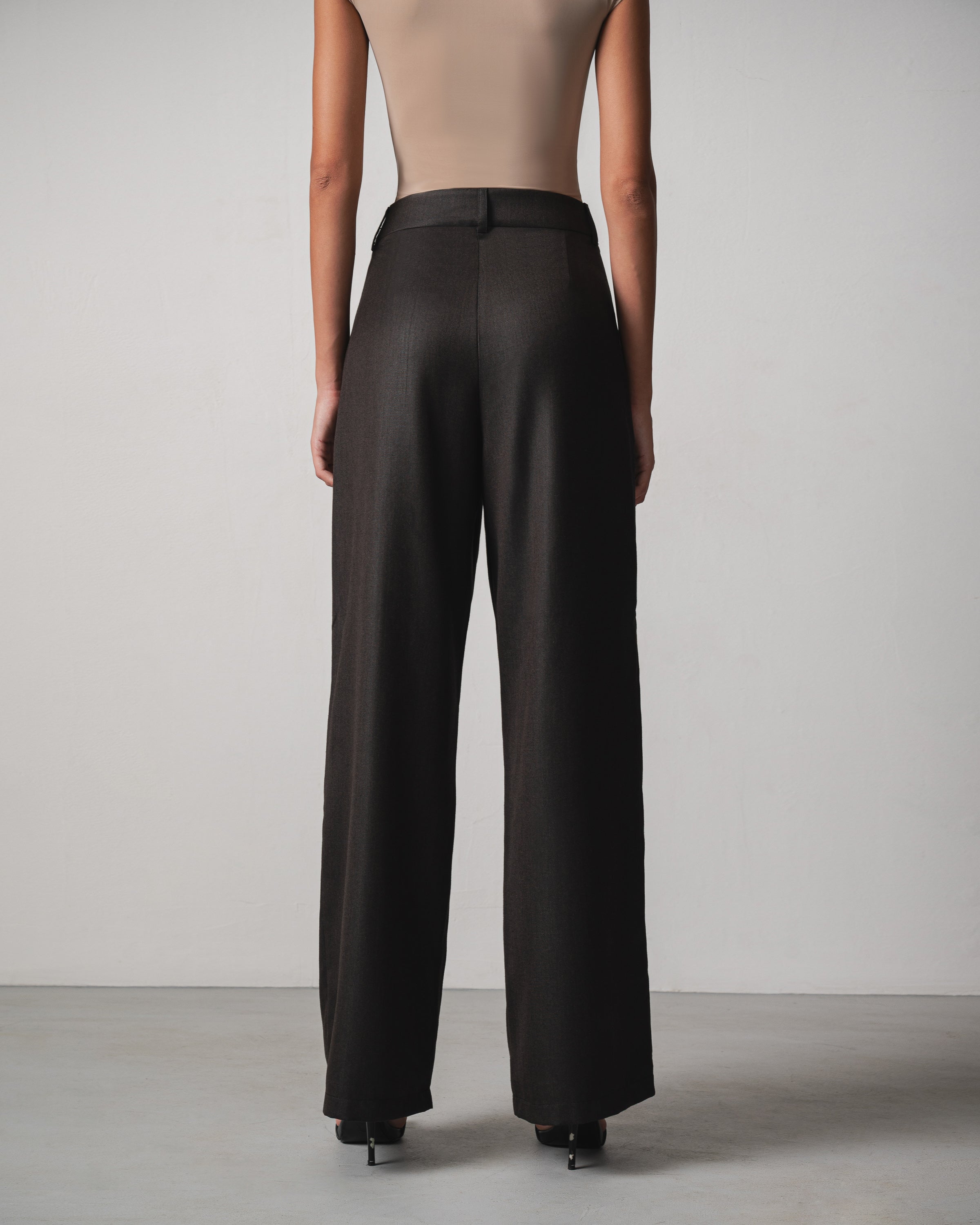 Nada Suit in Dark Brown - Image 4