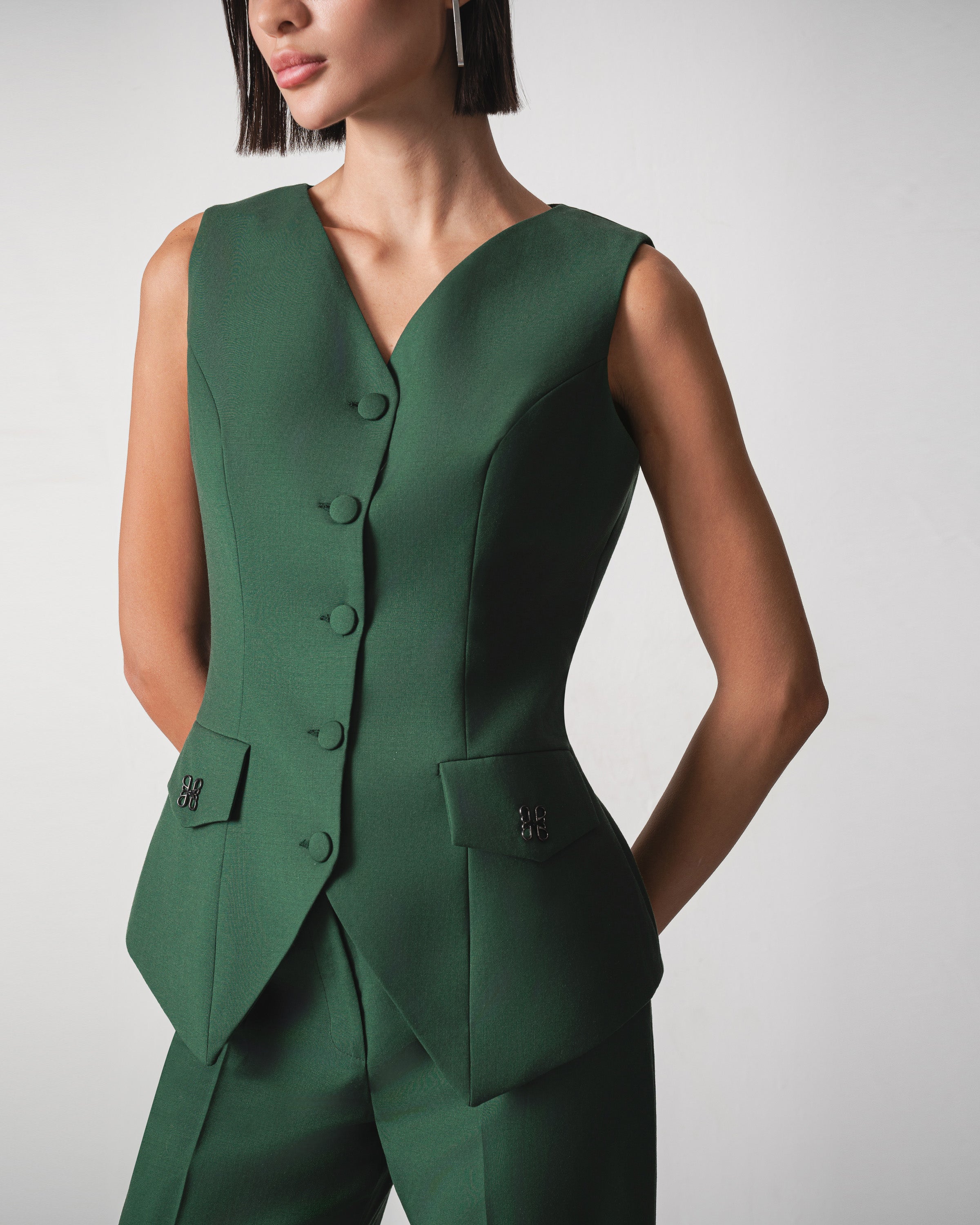 Yusra Set in Dark Green - Image 3