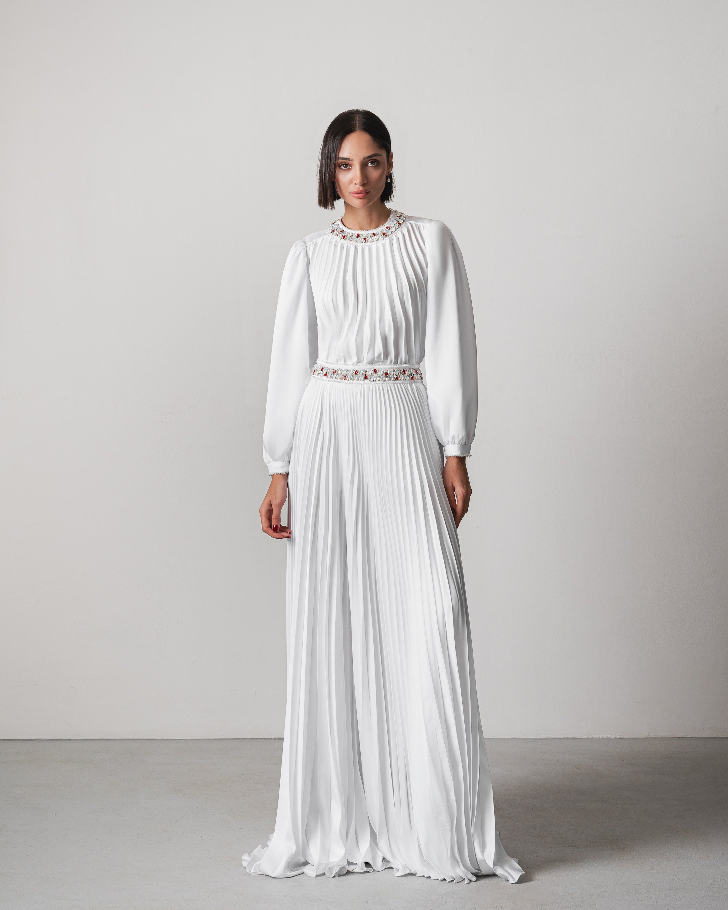 Reem Set in Crisp White