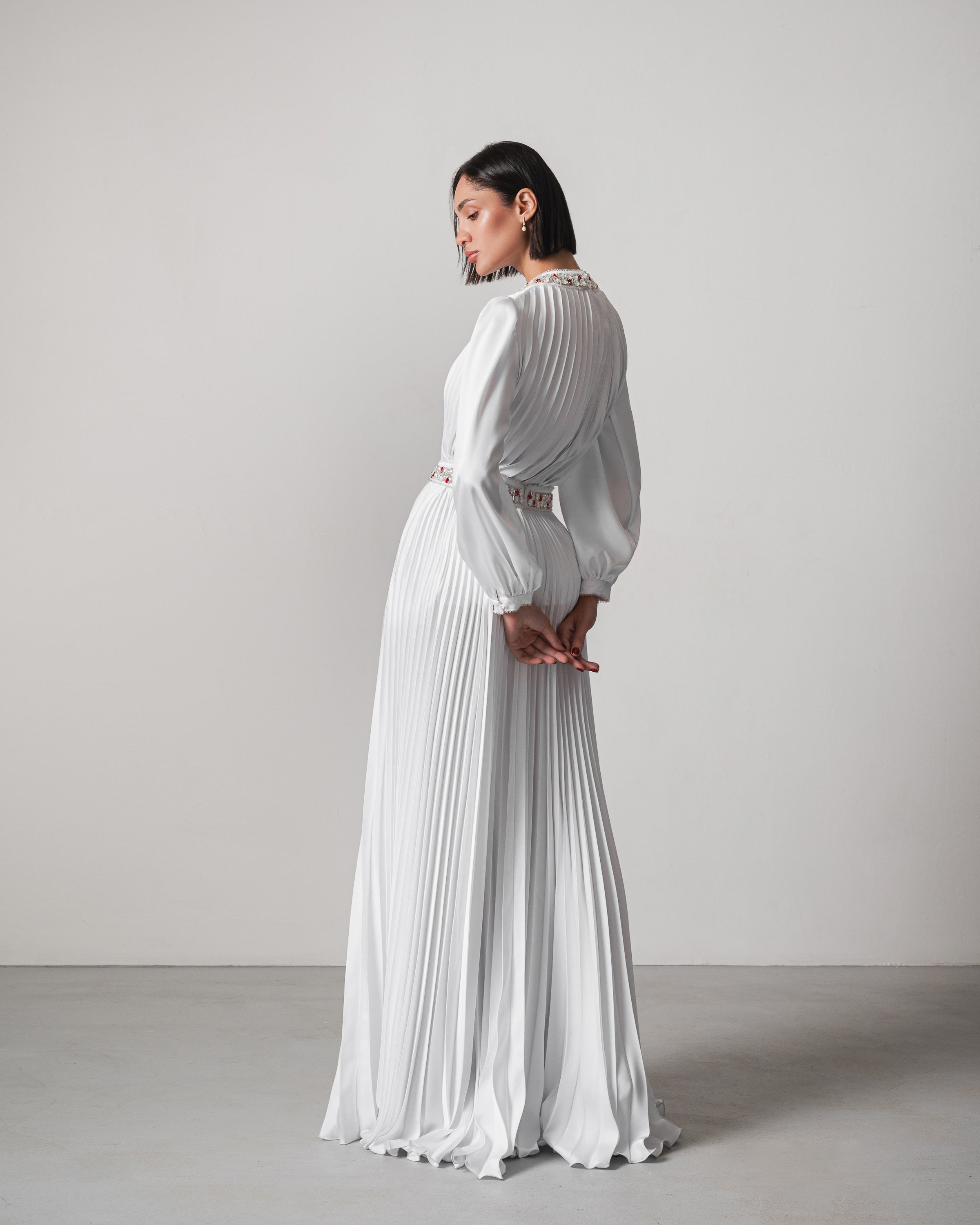 Reem Set in Crisp White - Image 4
