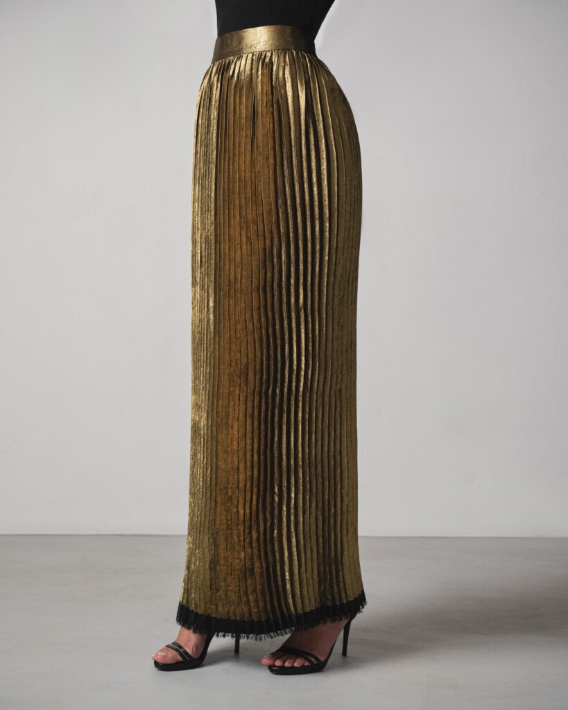 Amira Skirt in Gold