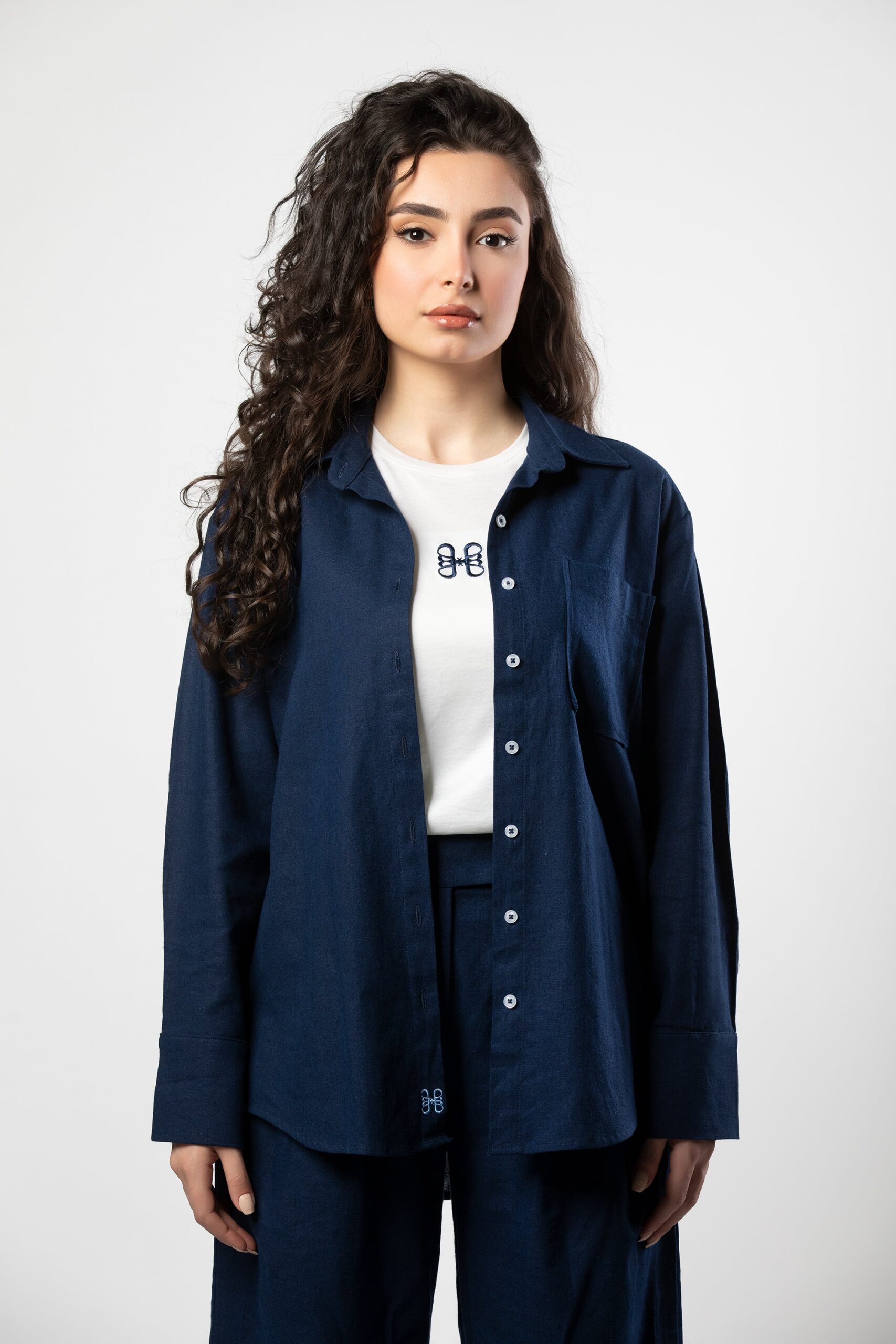 Nasma linen set in navy blue - Image 2