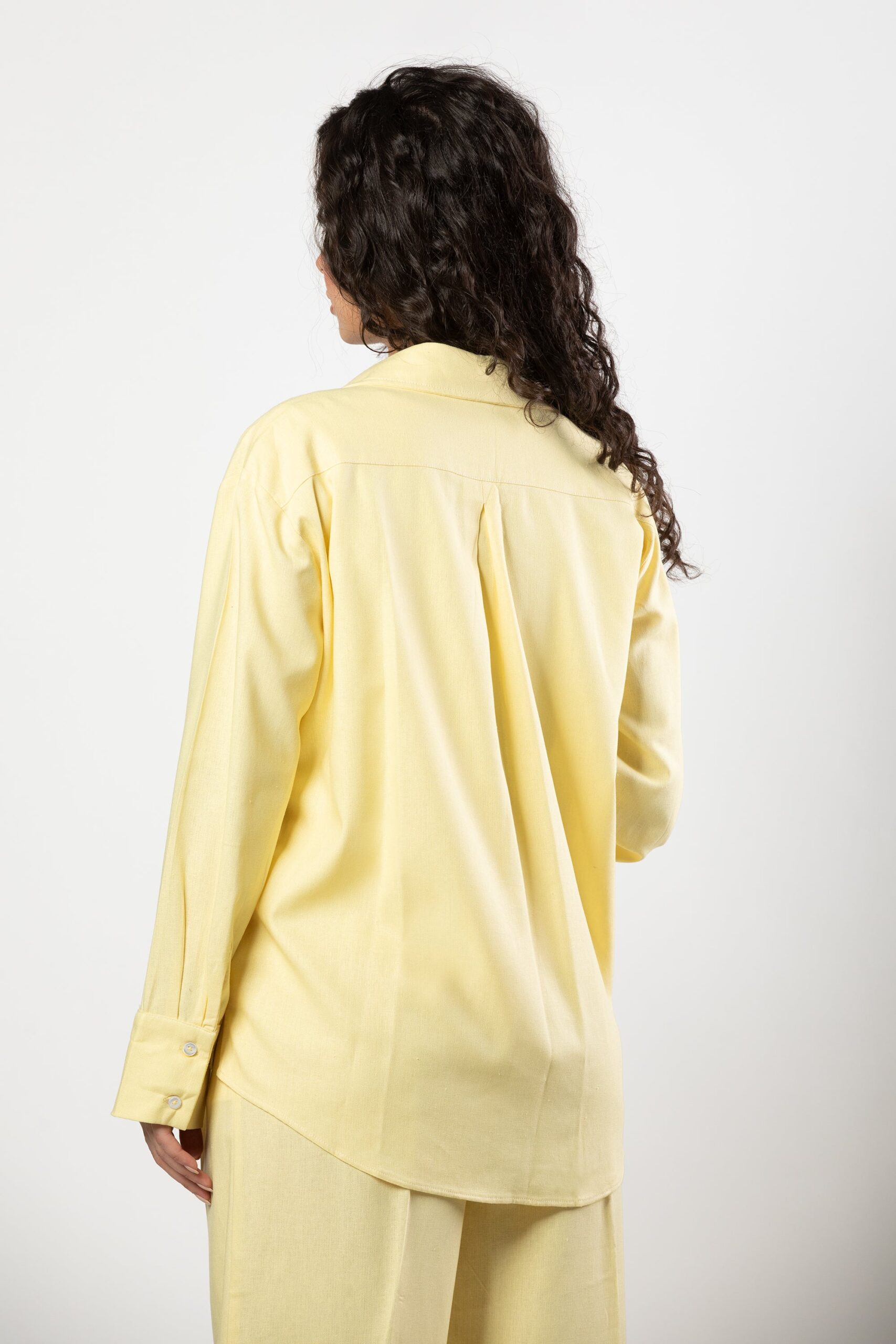 Nasma linen set in butter yellow - Image 4