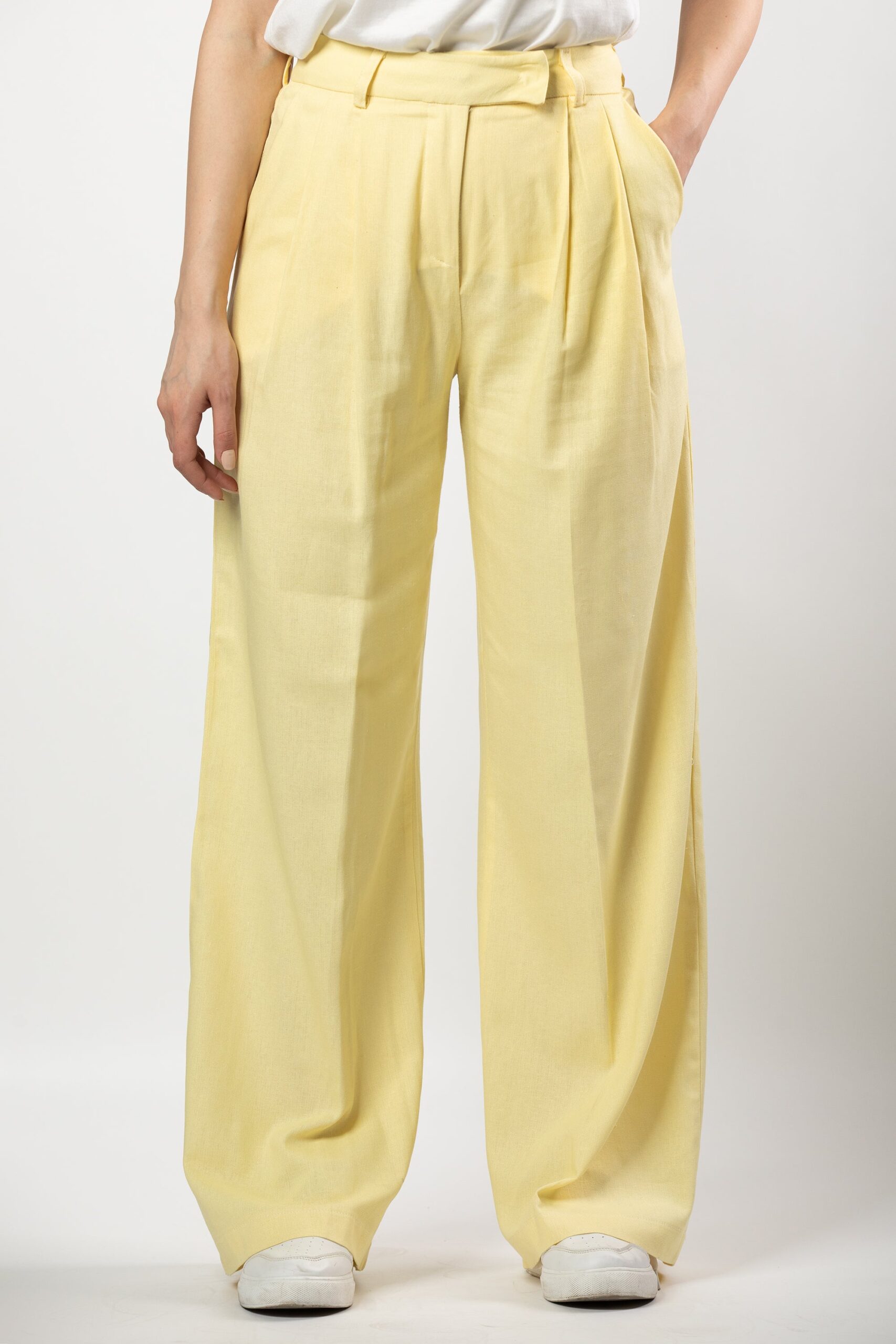 Nasma linen set in butter yellow - Image 10