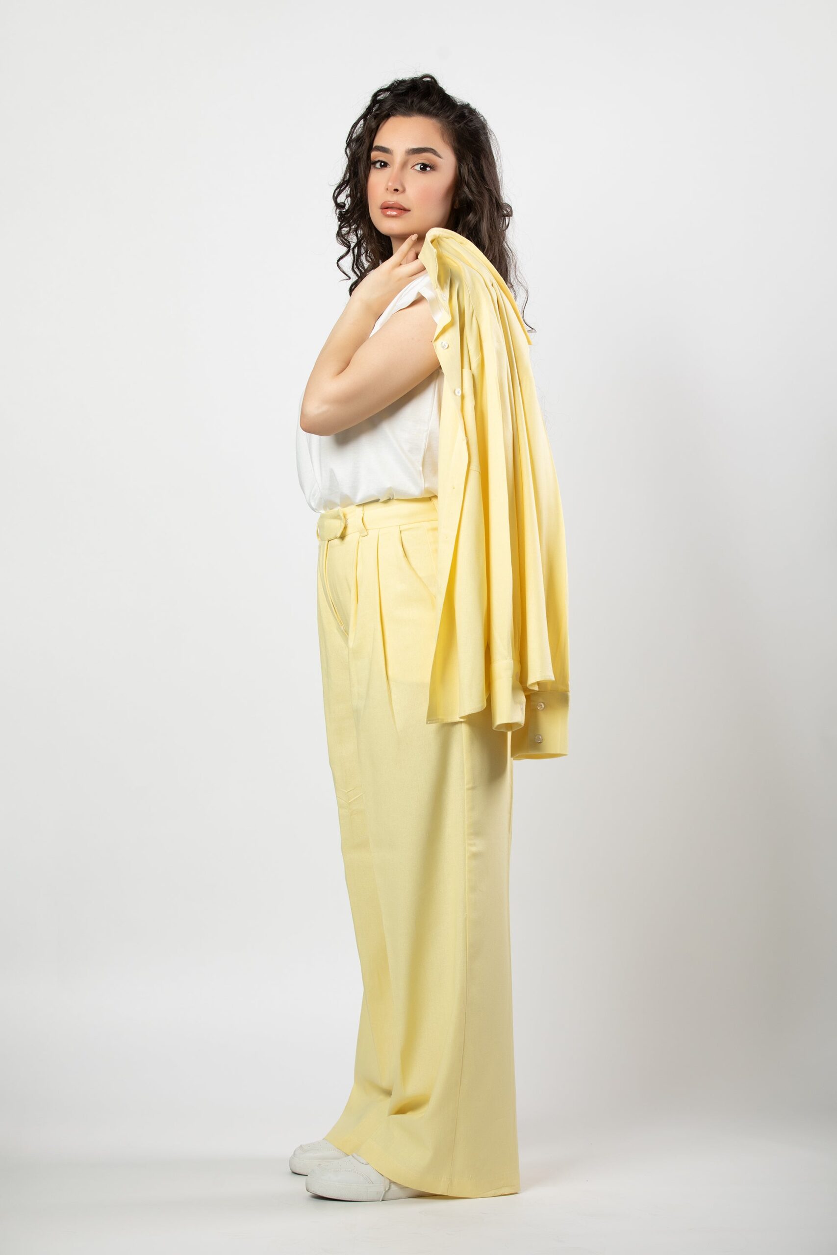 Nasma linen set in butter yellow - Image 9