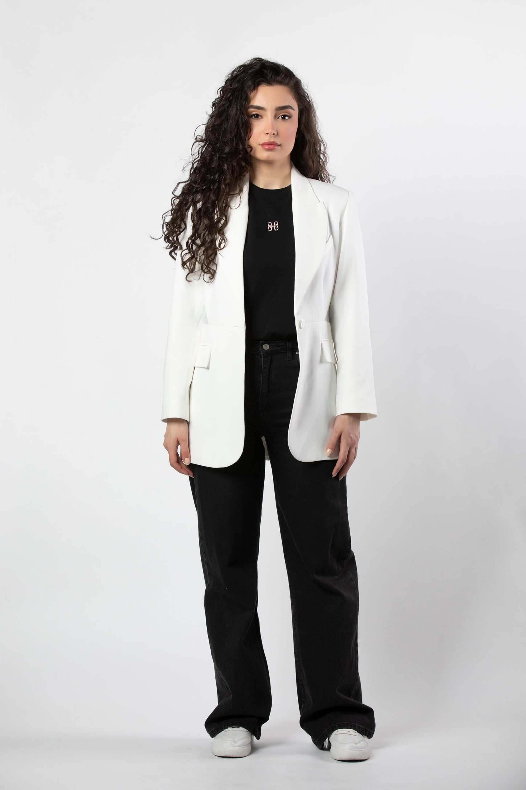 Aleen fitted blazer in crisp white - Image 5