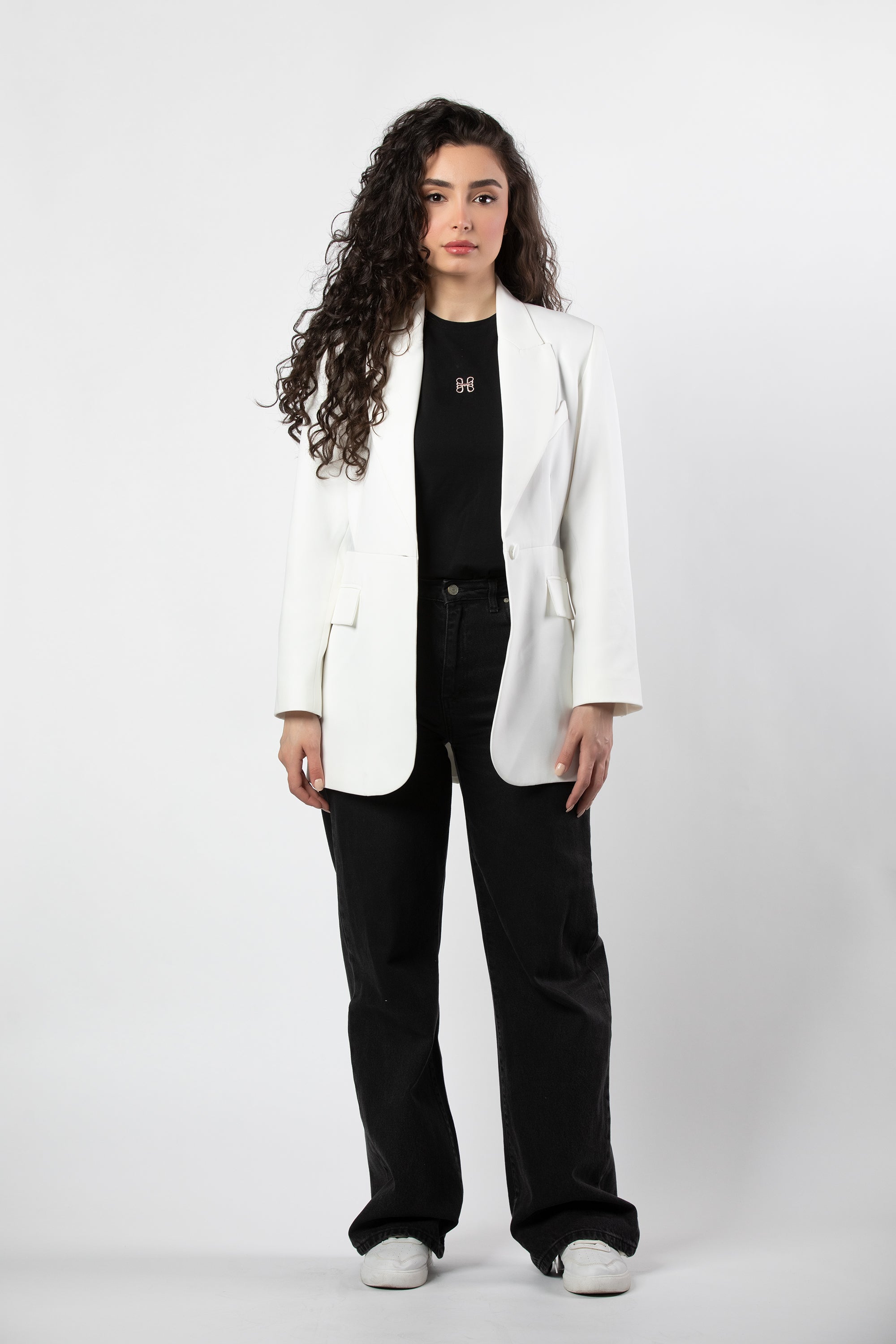 Aleen fitted blazer in crisp white - Image 5