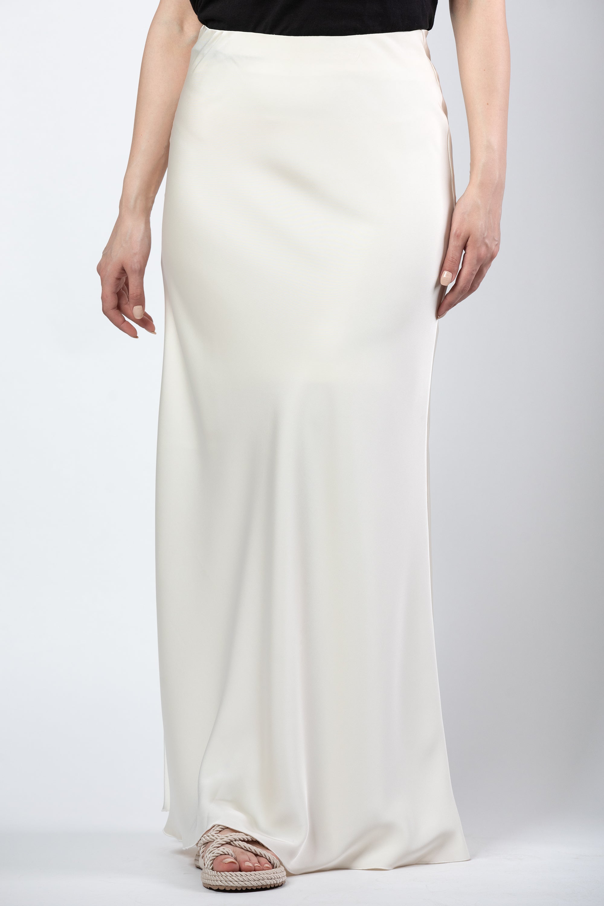 Aseel satin maxi skirt in light cream - Image 4