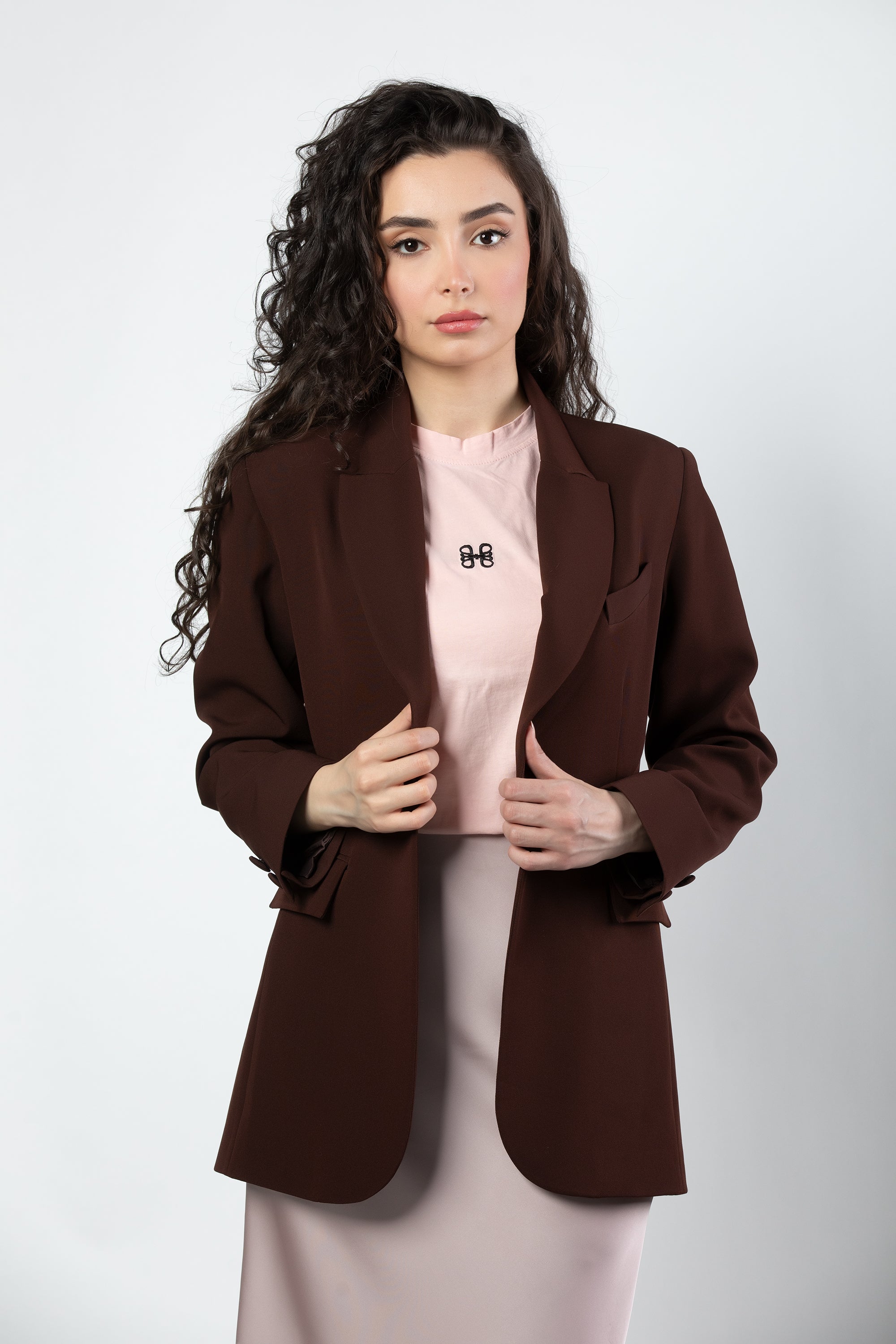 Aleen fitted blazer in mocha mousse - Image 6