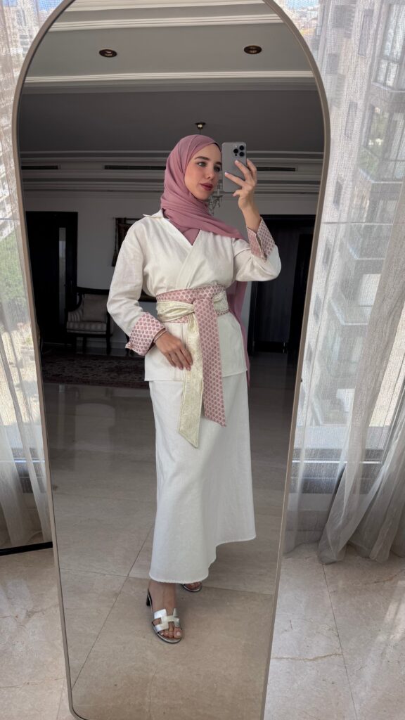 Julia Linen Set with Brocade