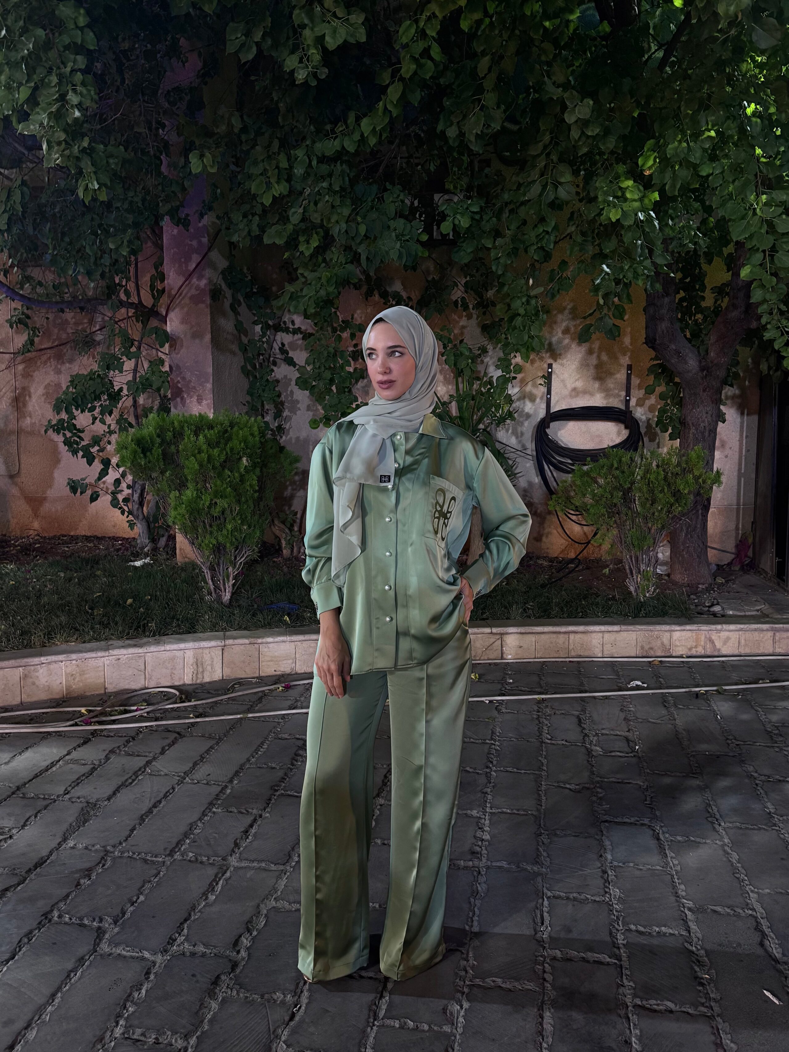 Zeina Set in pistachio green - الصورة 3